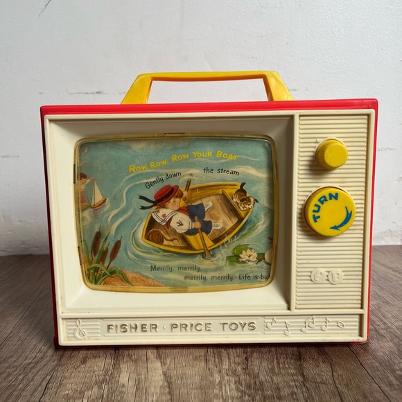 Fisher Price Scrolling Vintage TV musical toy - Picture 1 of 5